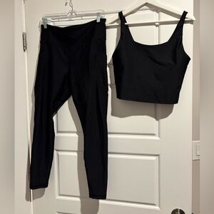 Old Navy Women's Workout Set